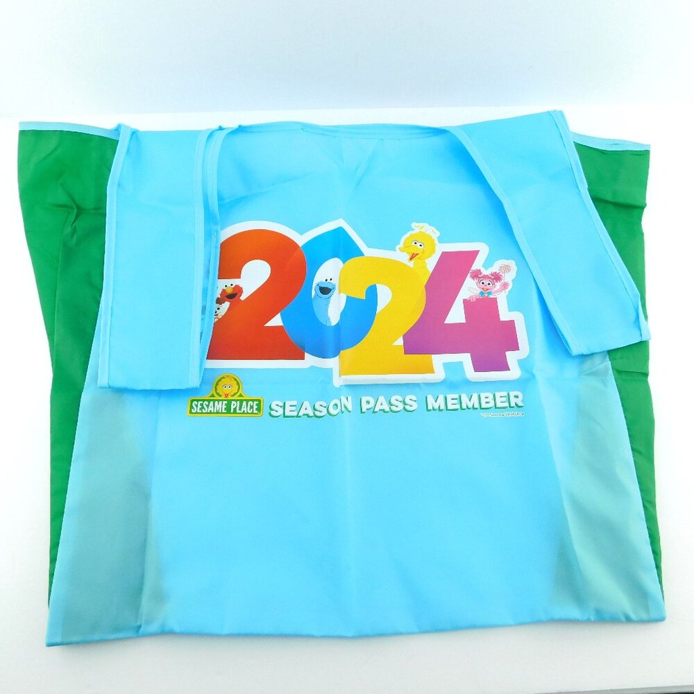 SESAME STREET 2024 Nylon Carry All Satchel Bag Pass Member Exclusive